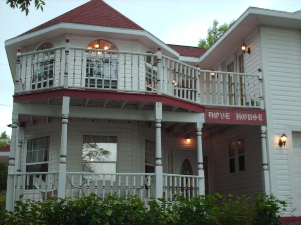 Dove House Bed & Breakfast Harbourside 北悉尼 外观 照片